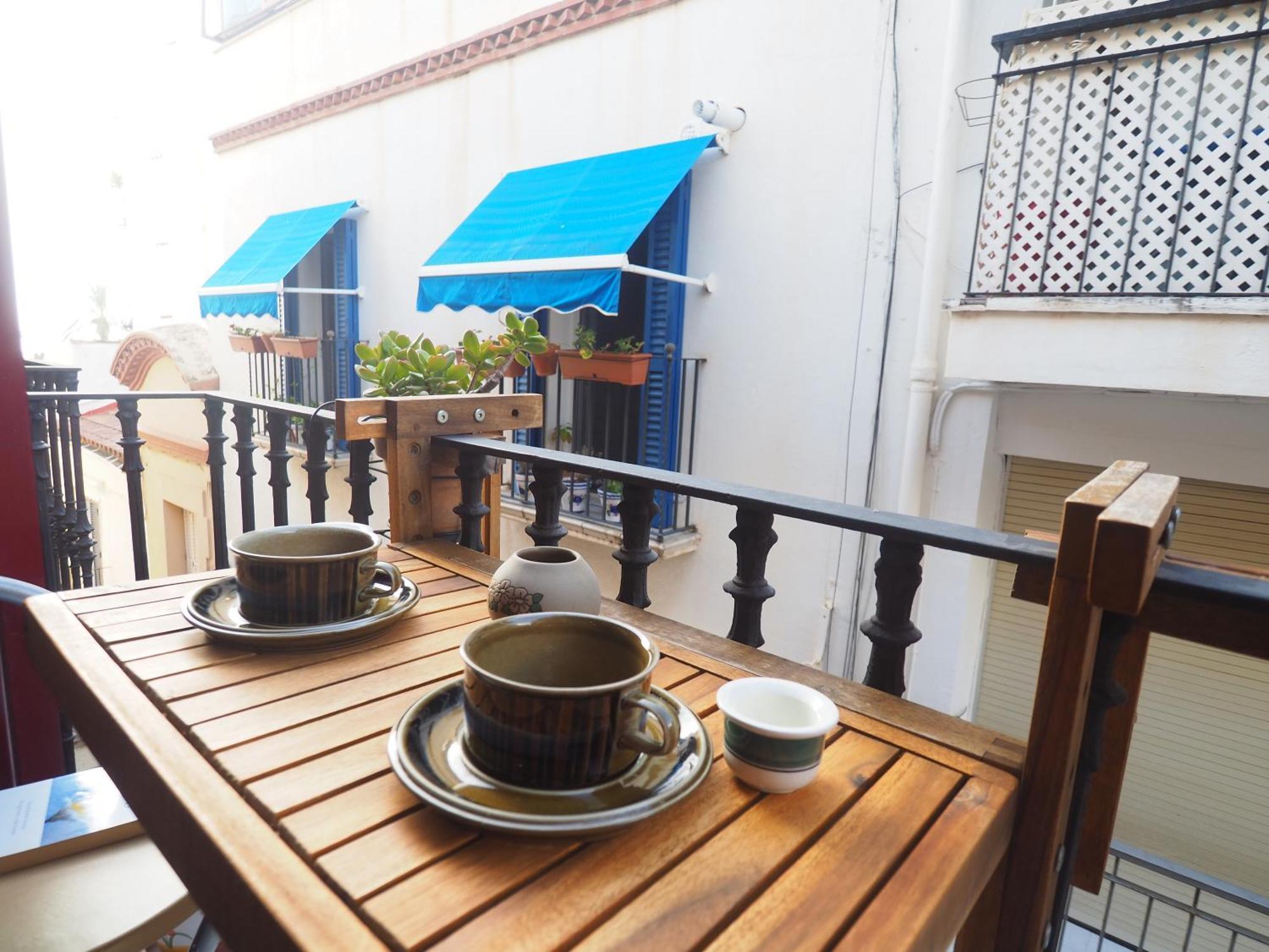 Balcony View Apartment By Hello Homes ซีเจส ภายนอก รูปภาพ